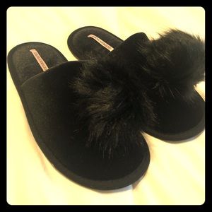 Black Victoria’s Secret bedroom slippers